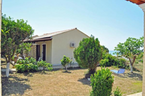 Beachfront holiday Houses Yannis on Agios Gordios beach